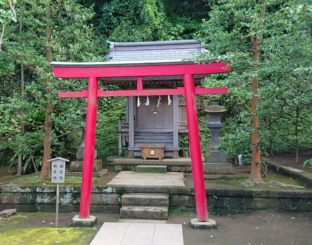 稲荷社・秋葉社 / Inarisha shrine and  Akibasha shrine