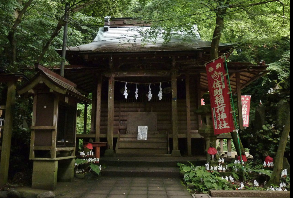佐助稲荷神社　以前の拝殿 / Previous pray place of Susuke Inari Shrine