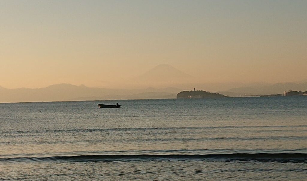 Enosihma and Mt.Fuji from Zushi beach (2021 Jan 20th)