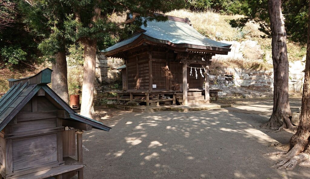 十二所神社 3 / Juniso Shrine
