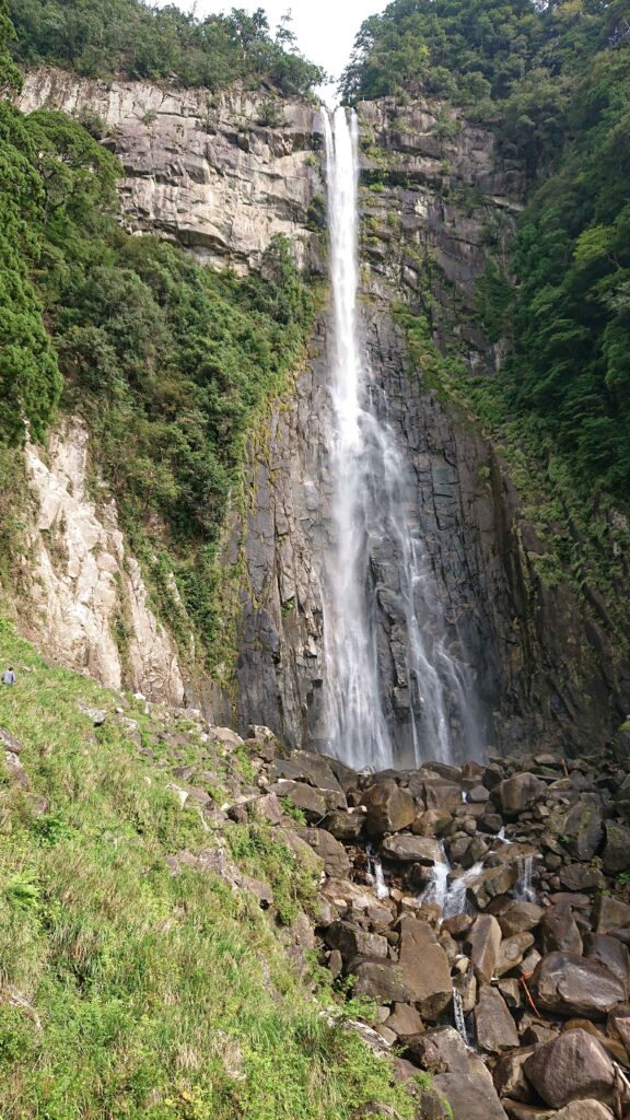 那智の滝(Nachi Waterfall)