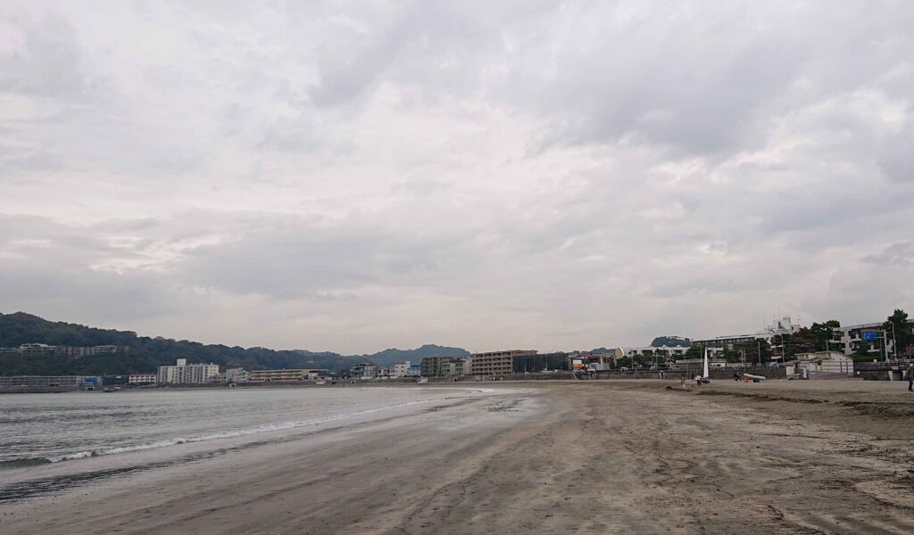 逗子海岸/  Zushi Beach (2023 Nov 10)