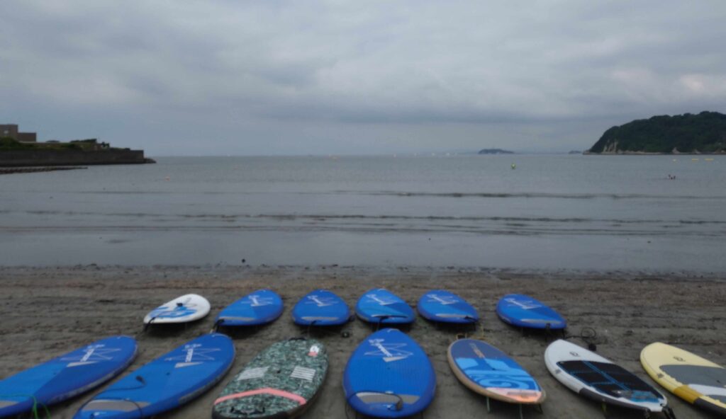 逗子海岸　東浜から富士山と江ノ島望む/ Enoshima and Mt.Fuji from Zushi beach (2024 Aug 2)