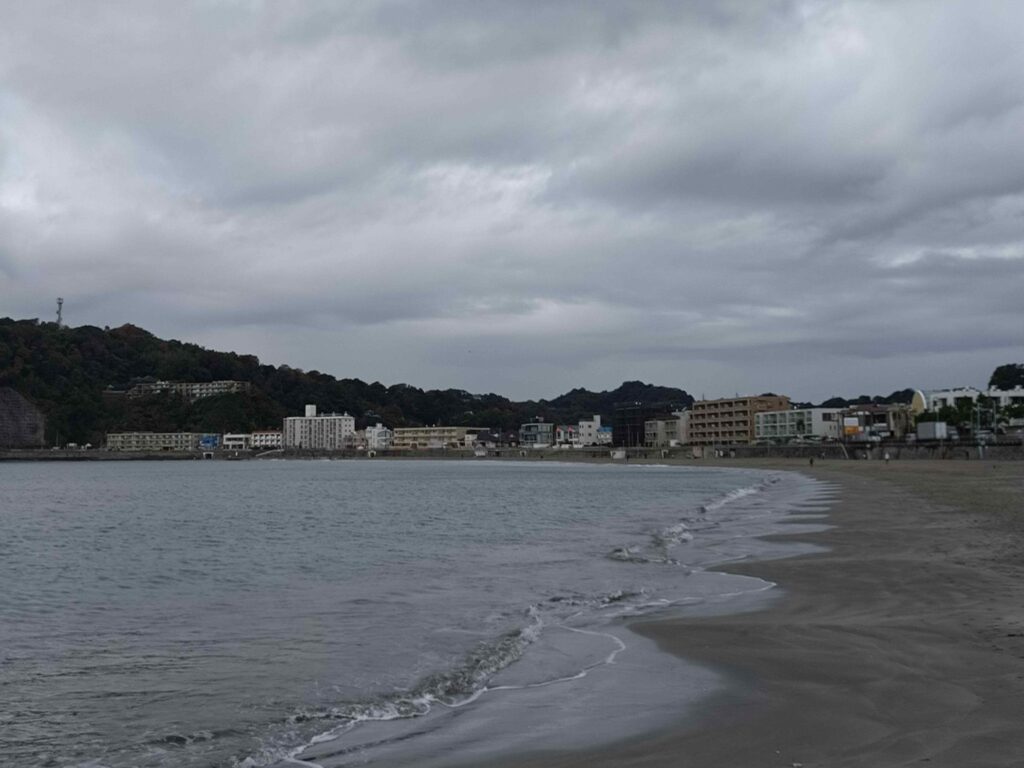 逗子海岸/ Zushi beach (2024 Nov 21)