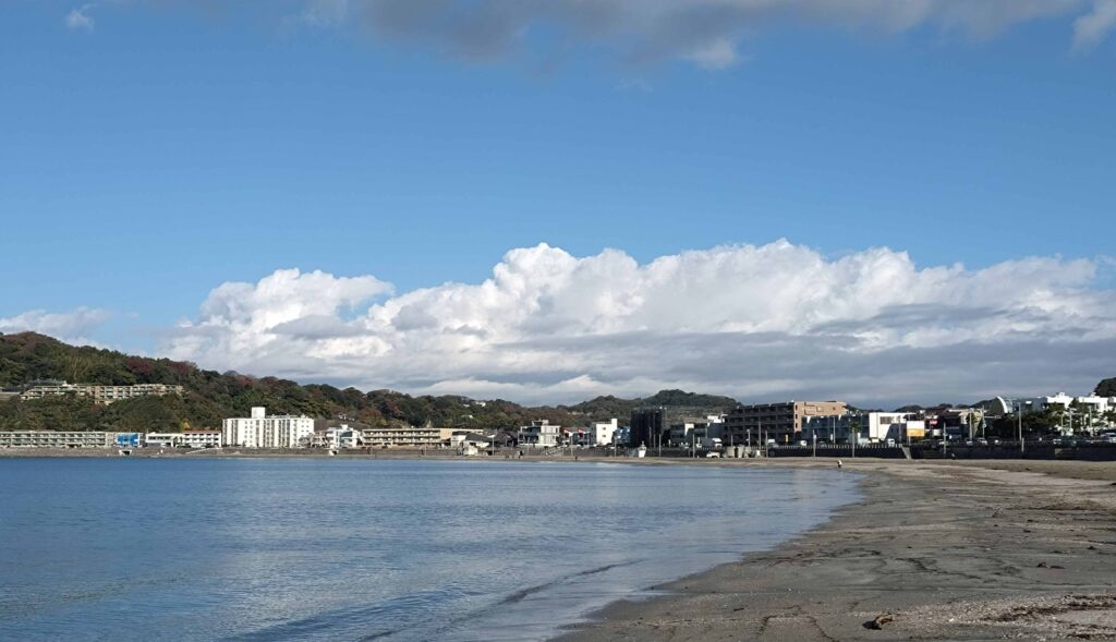 逗子海岸/  Zushi beach (2024 Dec 2)