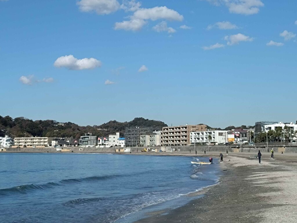 逗子海岸/  Zushi beach (2024 Dec 16)