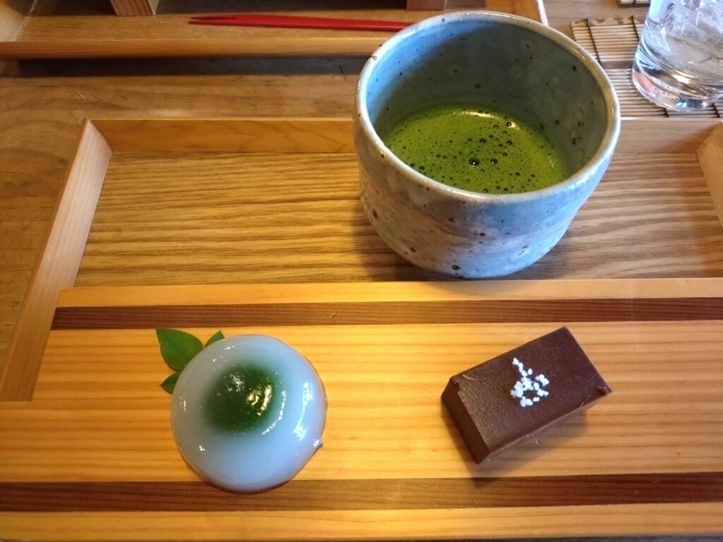 六花（葉山） 抹茶と和菓子