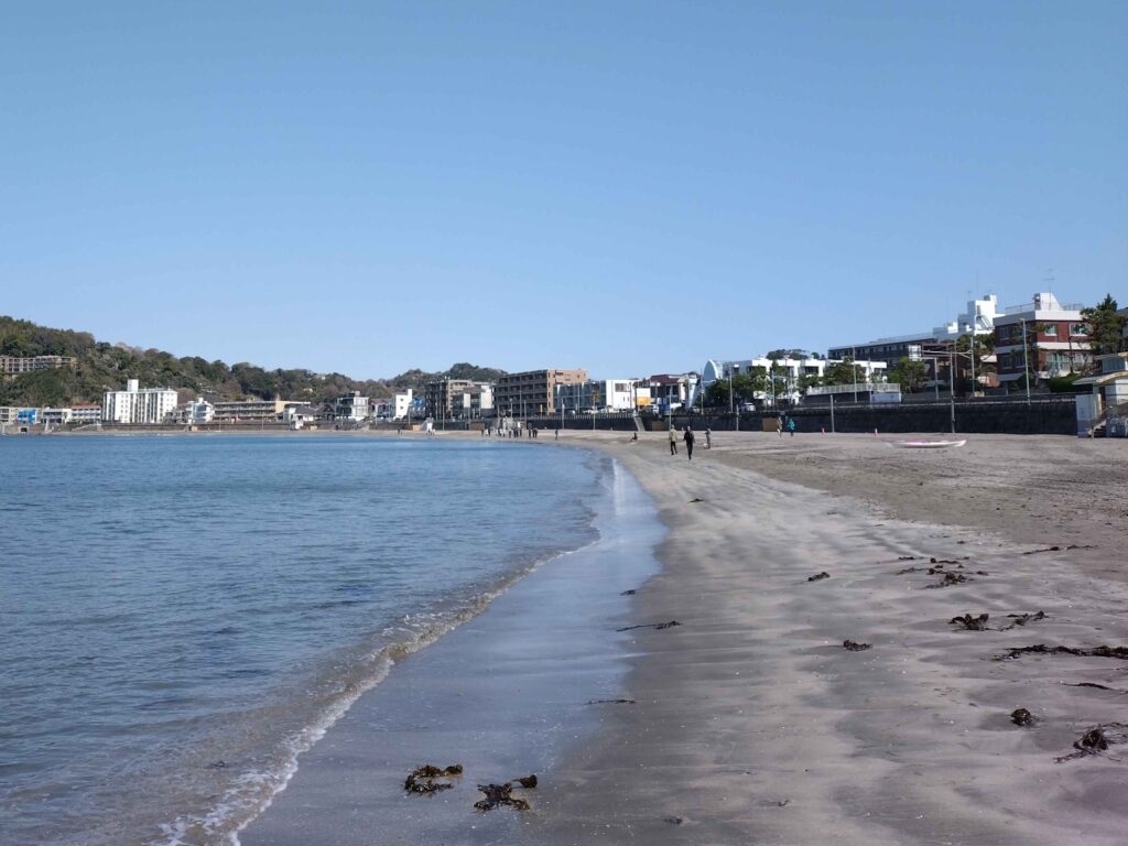 逗子海岸/  Zushi beach (2025 Apri 4)
