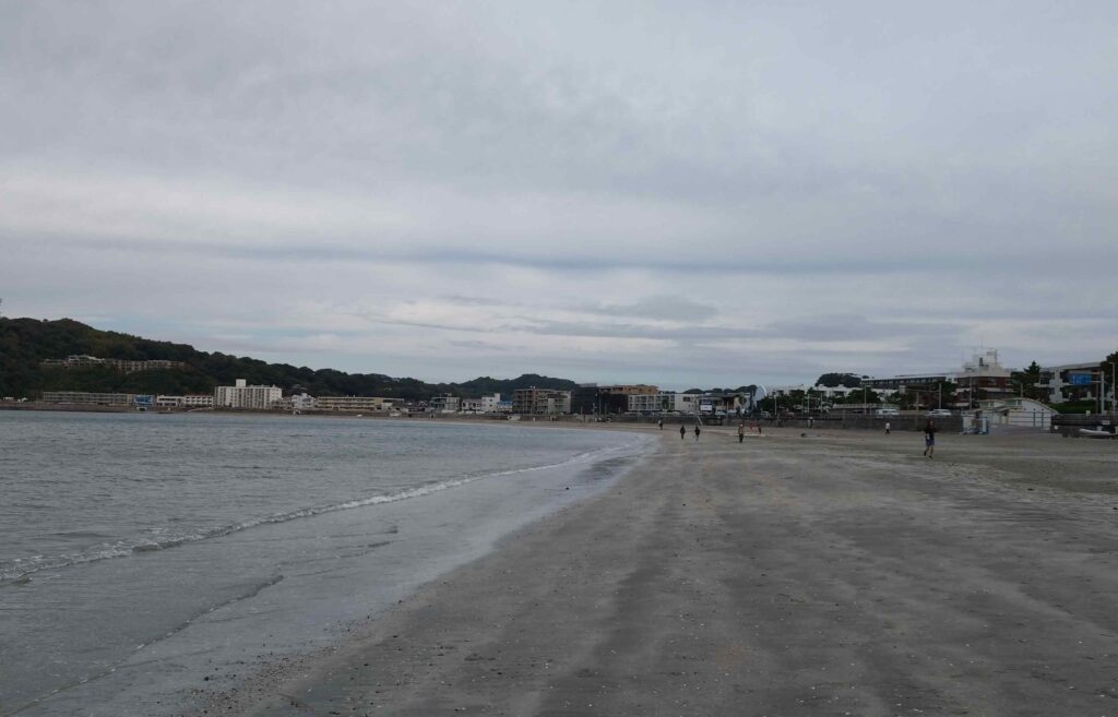 逗子海岸/  Zushi beach (2025 Oct 23)