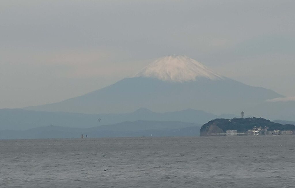 富士山と江ノ島/ Enoshima and Mt.Fuji (2025 Oct 23)