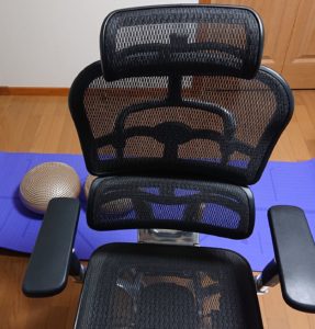 人間工学デザイン椅子（Ergohuman /エルゴヒューマン）