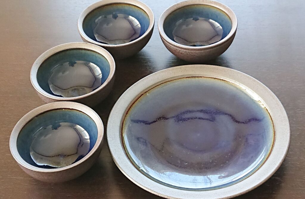出西の皿と鉢 / Shussai’s Plate and Pots