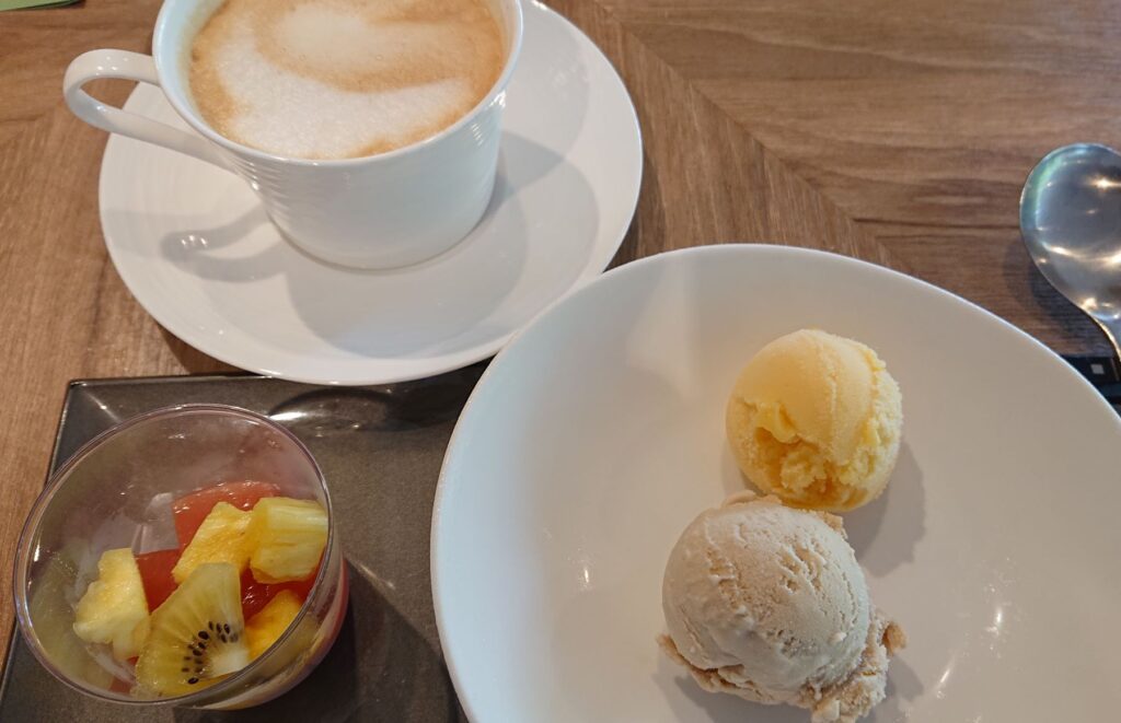 Dessert (Gelato, fruits and Cappuccino)